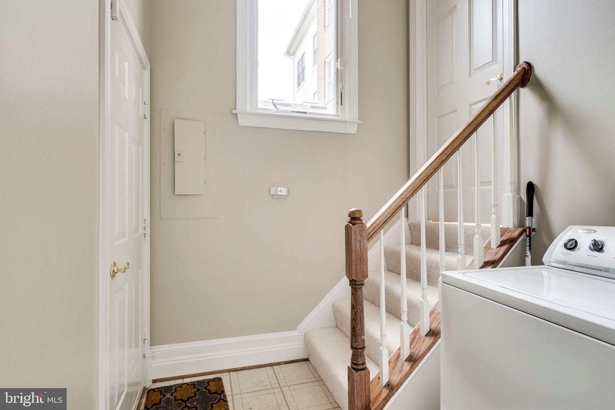 JAMES WREN ESTATE - Residential