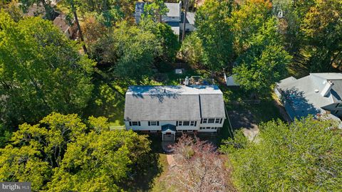 Photo of 187 S Lakeside Drive E, MEDFORD, NJ 08055 (MLS # NJBL2104076)