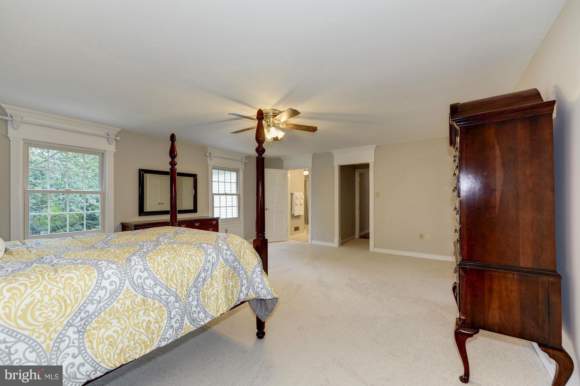 EDGELEA WOODS - Residential