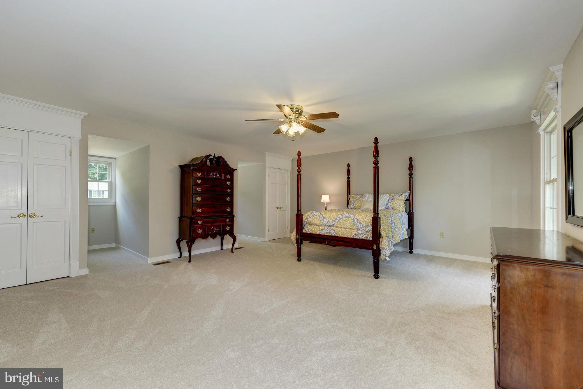 EDGELEA WOODS - Residential