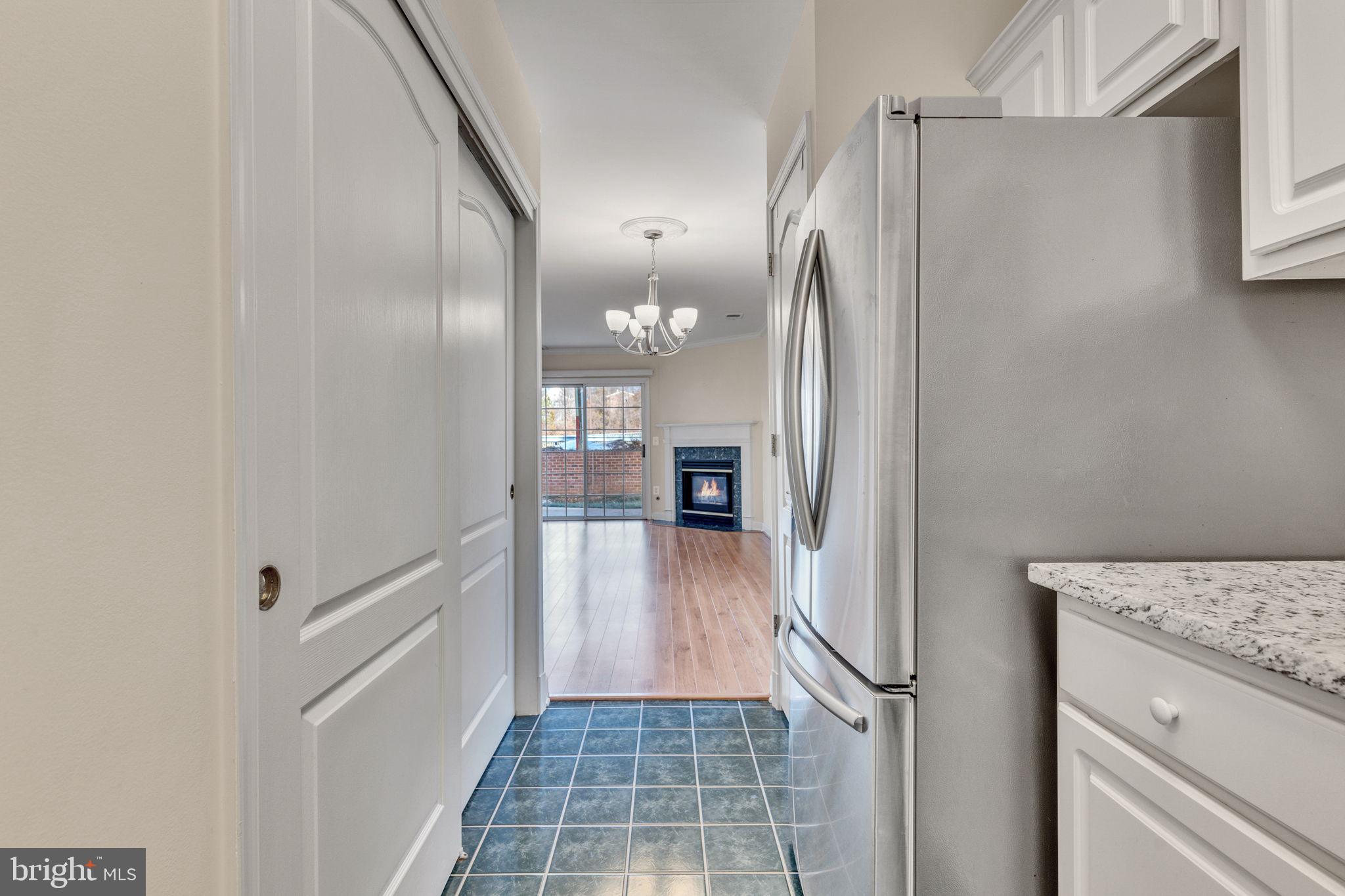 FALLS STATION - Residential Lease