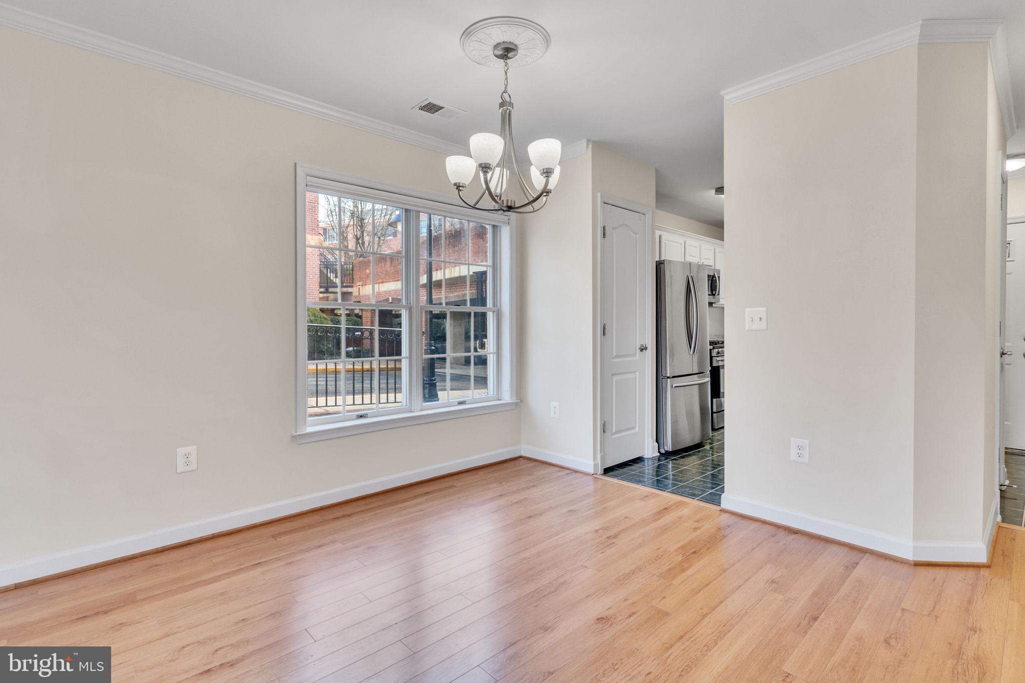 FALLS STATION - Residential Lease