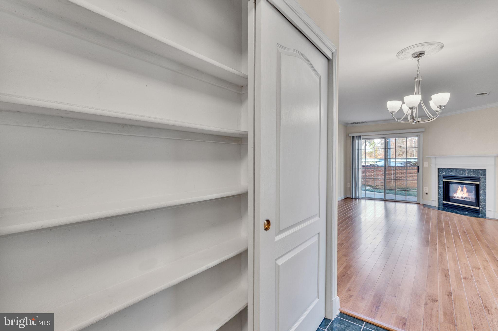 FALLS STATION - Residential Lease