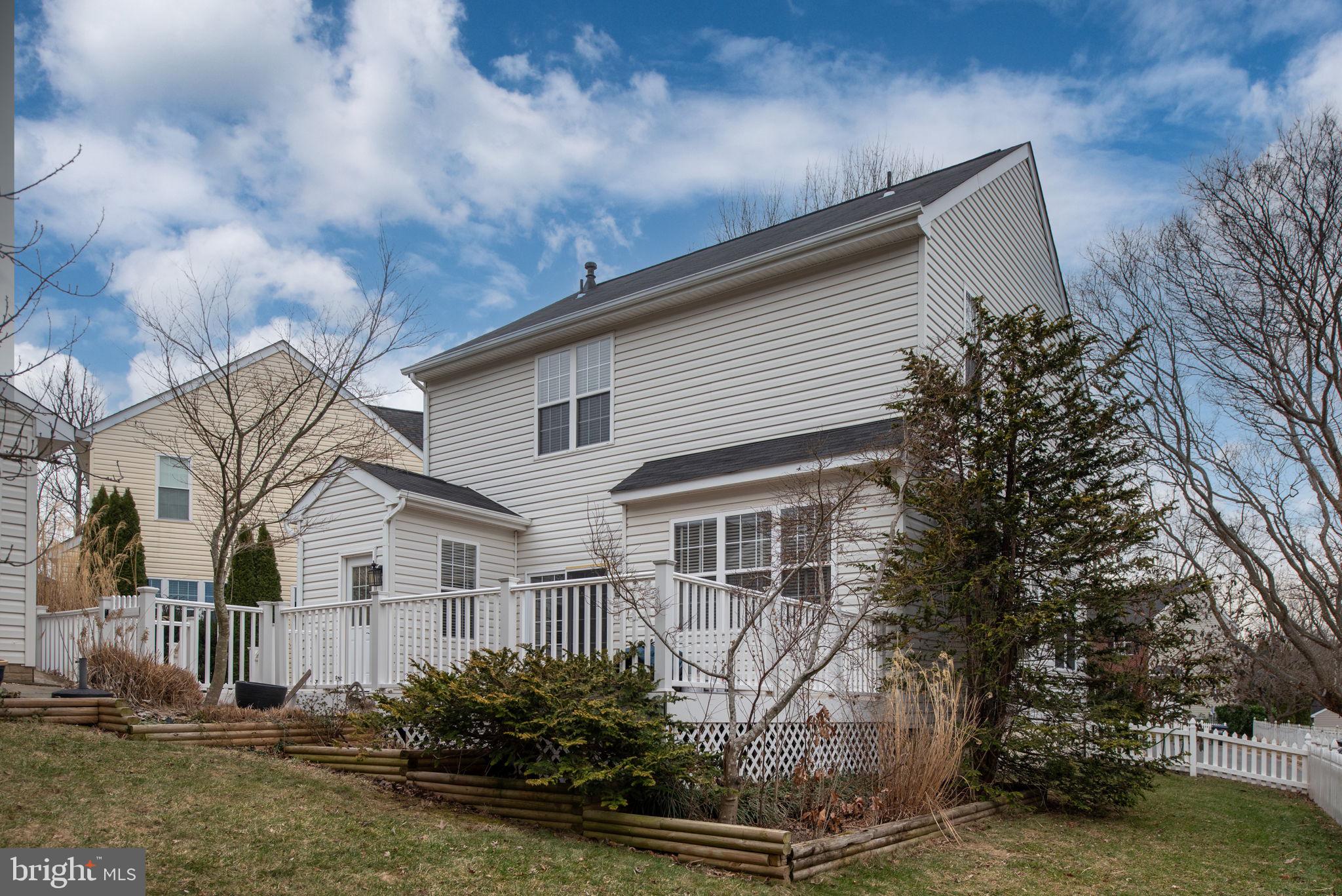 THE VILLAGES AT SAYBROOK - Residential Lease