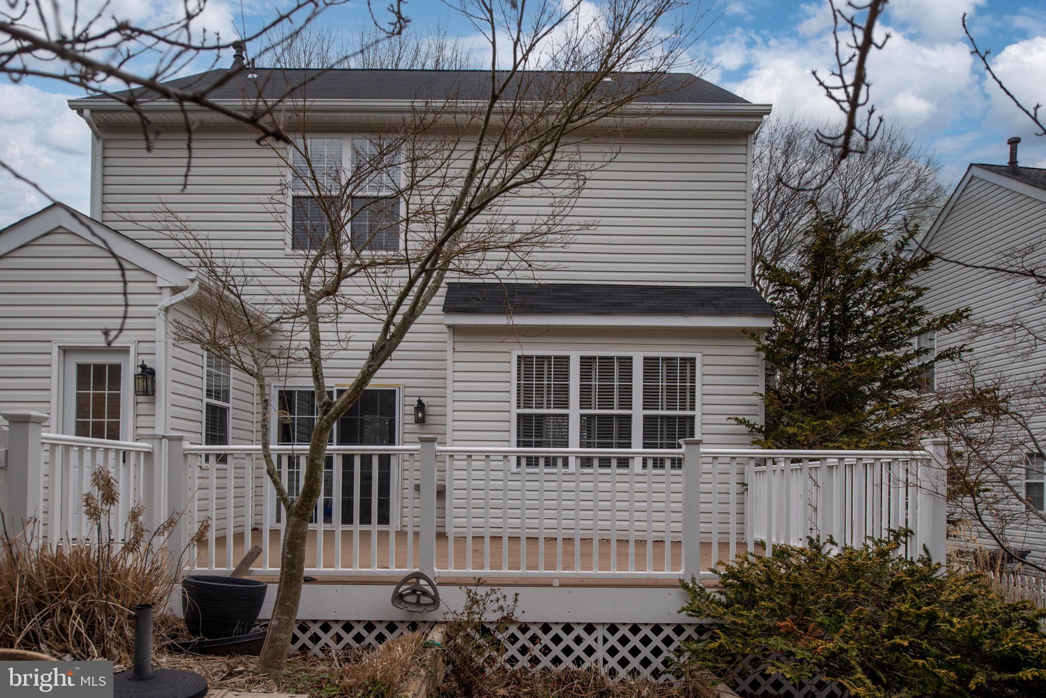 THE VILLAGES AT SAYBROOK - Residential Lease