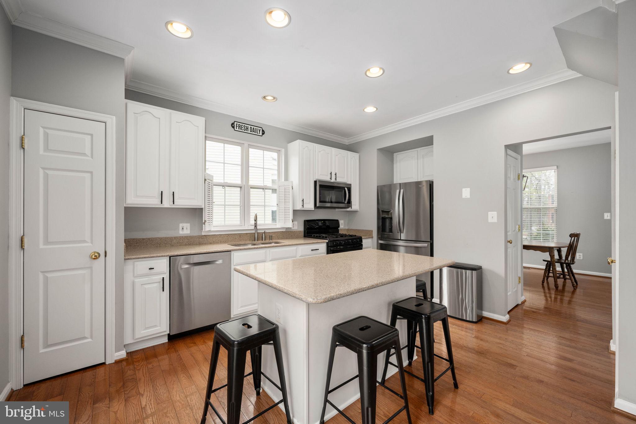 THE VILLAGES AT SAYBROOK - Residential Lease