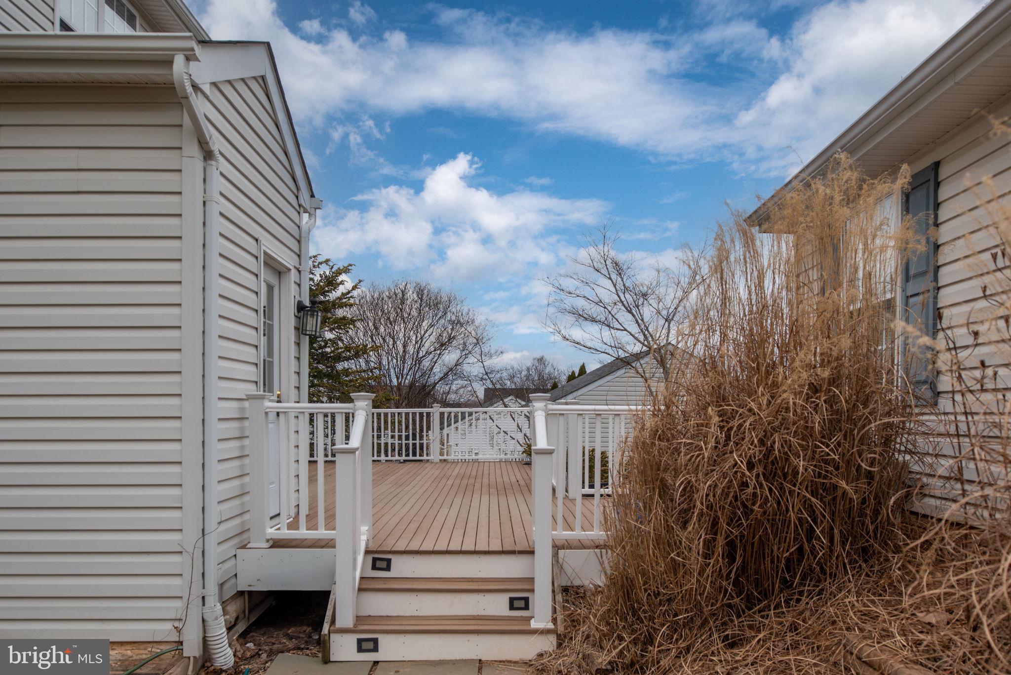 THE VILLAGES AT SAYBROOK - Residential Lease