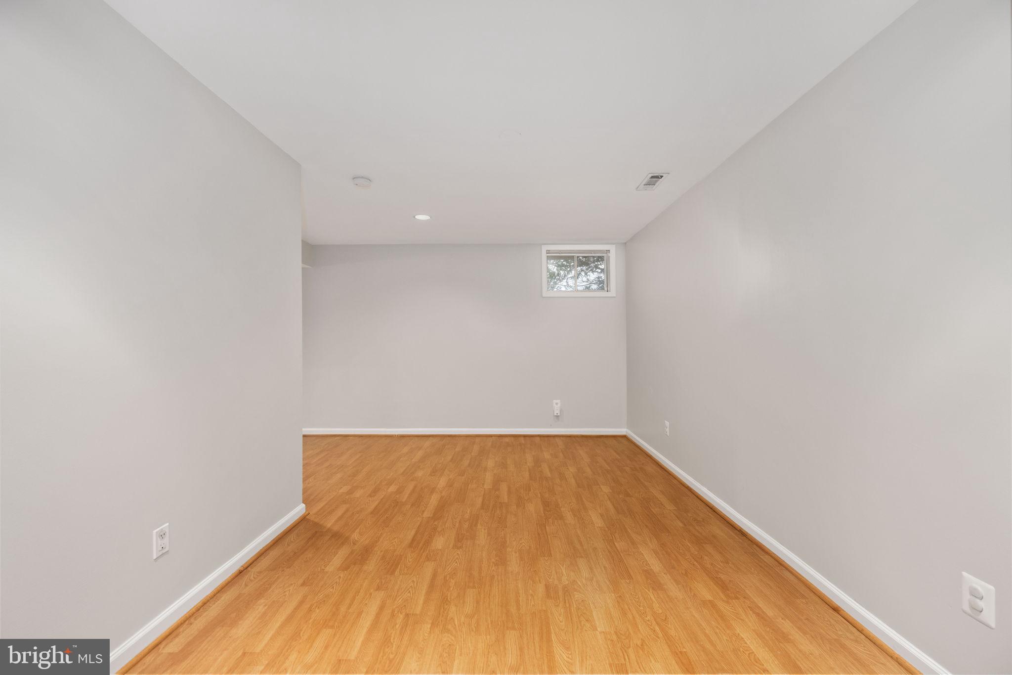 THE VILLAGES AT SAYBROOK - Residential Lease