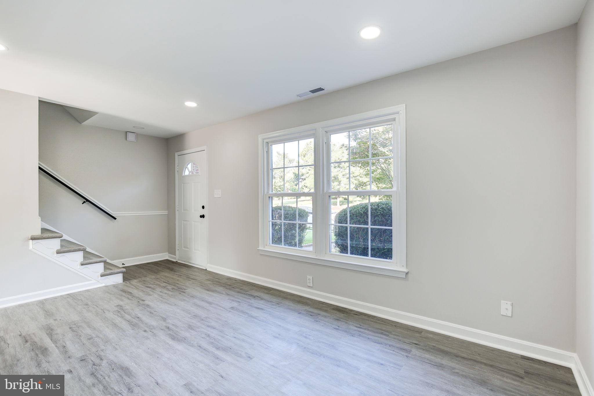 BERKELEY VILLAGE - Residential