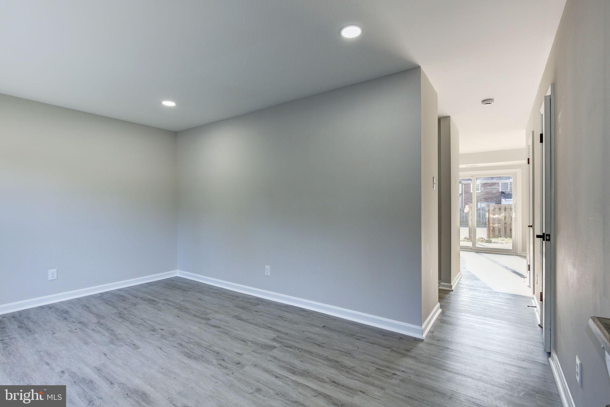 BERKELEY VILLAGE - Residential