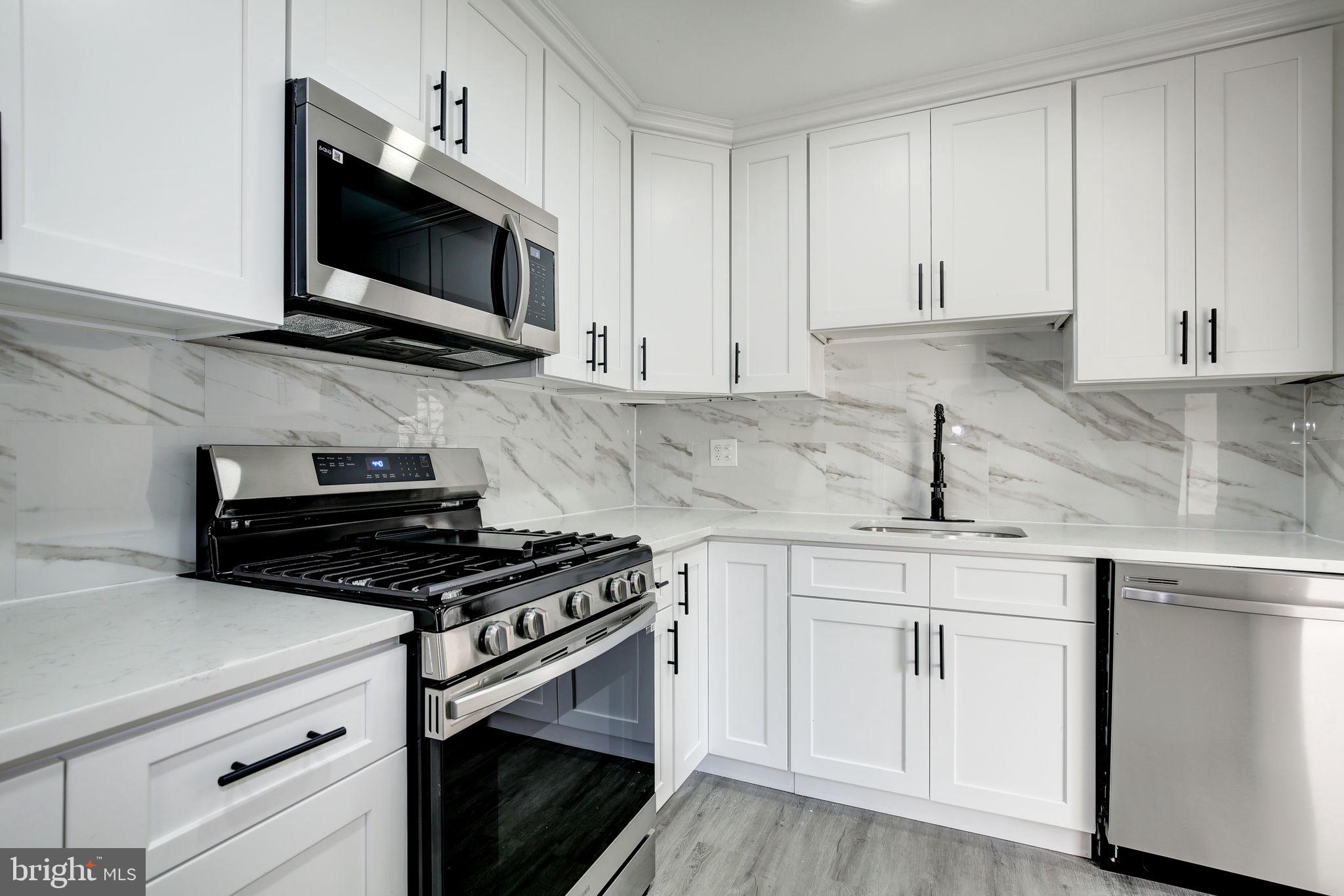 BERKELEY VILLAGE - Residential