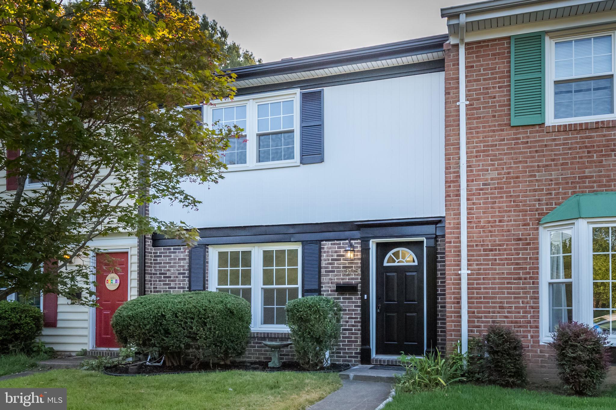 BERKELEY VILLAGE - Residential