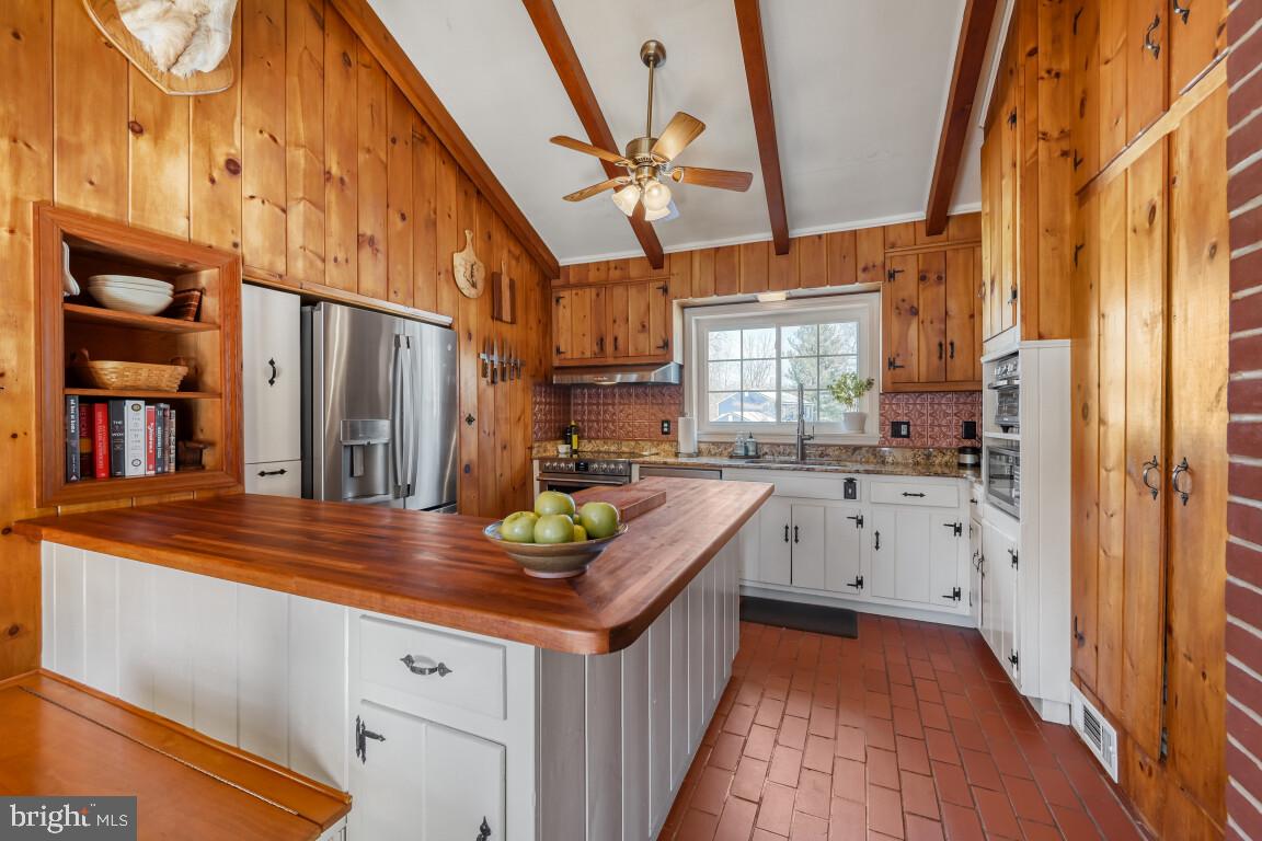 TOWN OF BEL AIR - Residential