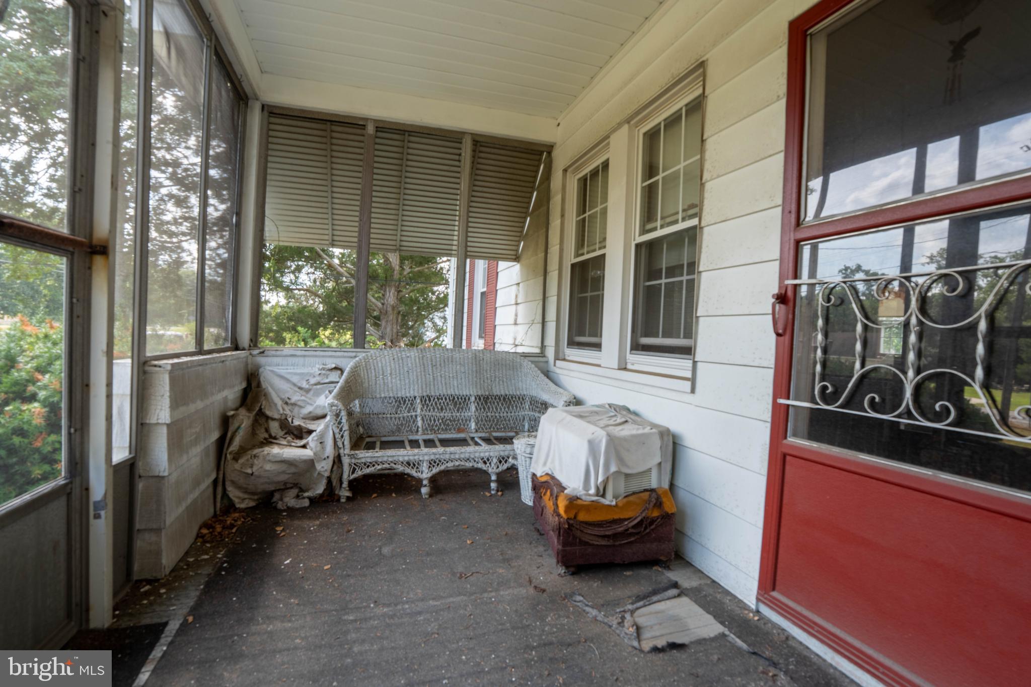 NON AVAIABLE - Residential