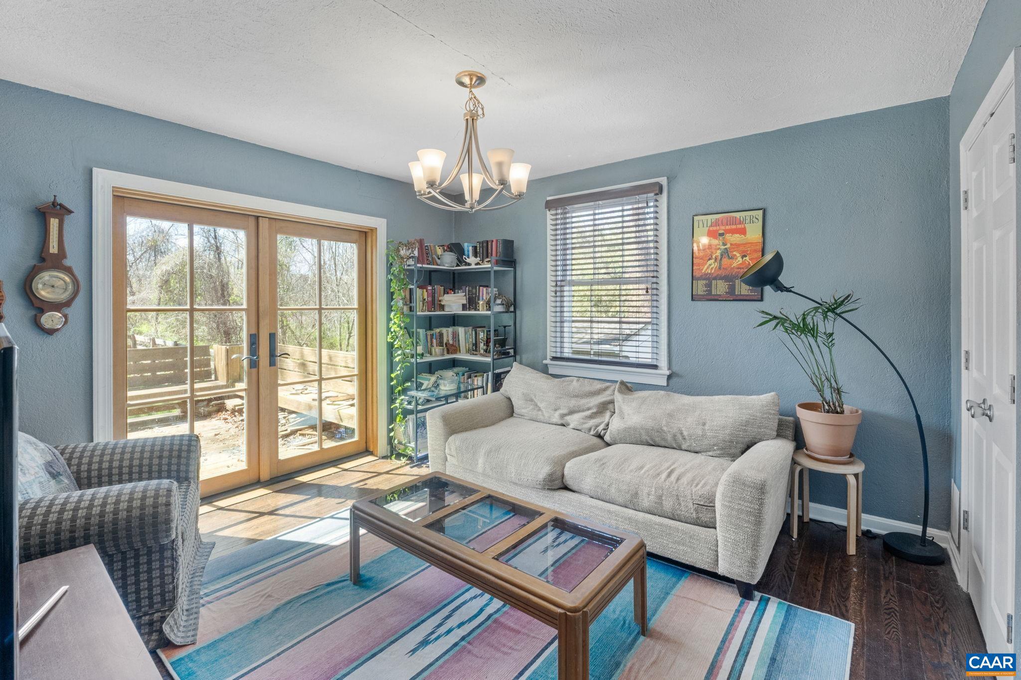 BELLMONT - Residential