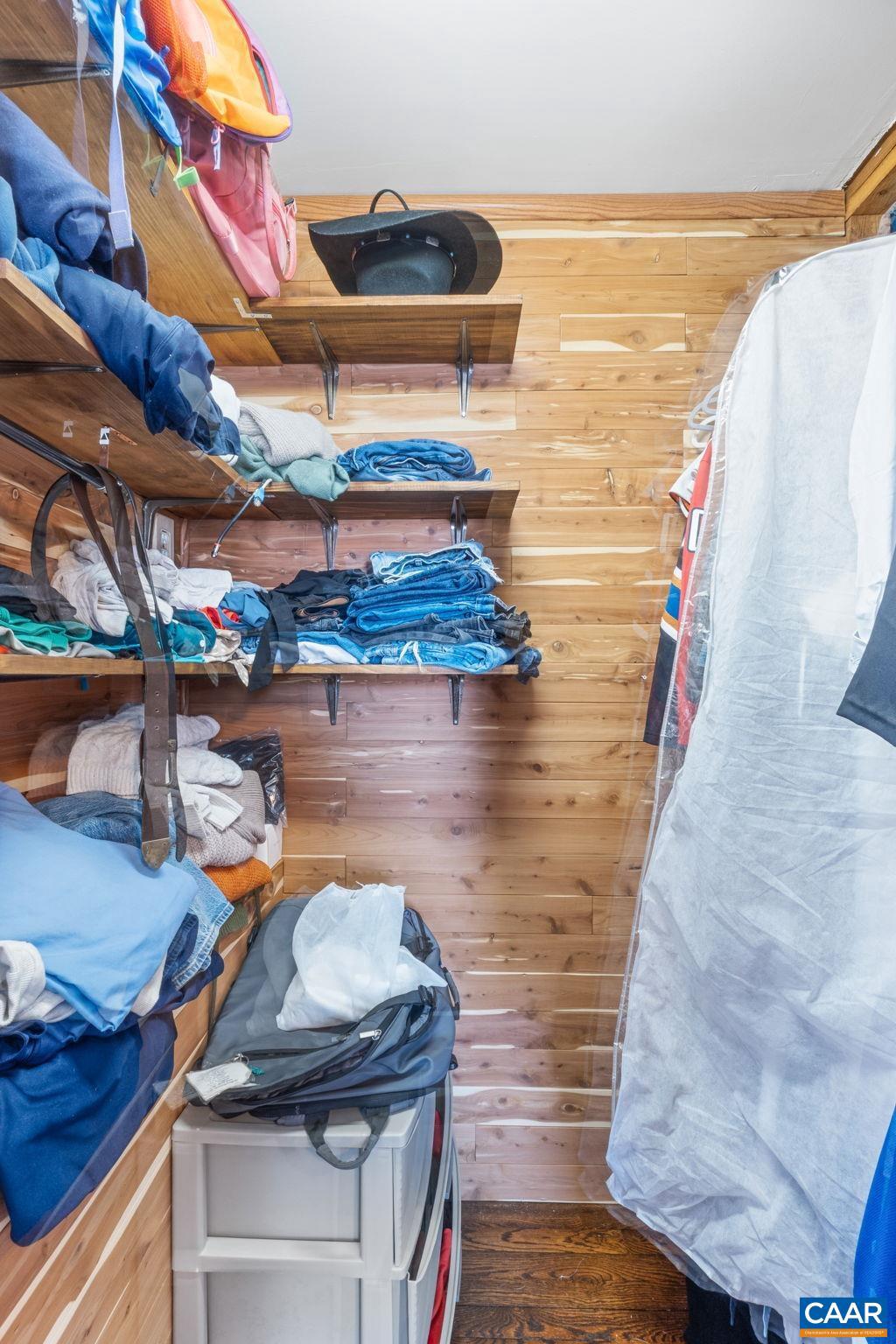 BELLMONT - Residential