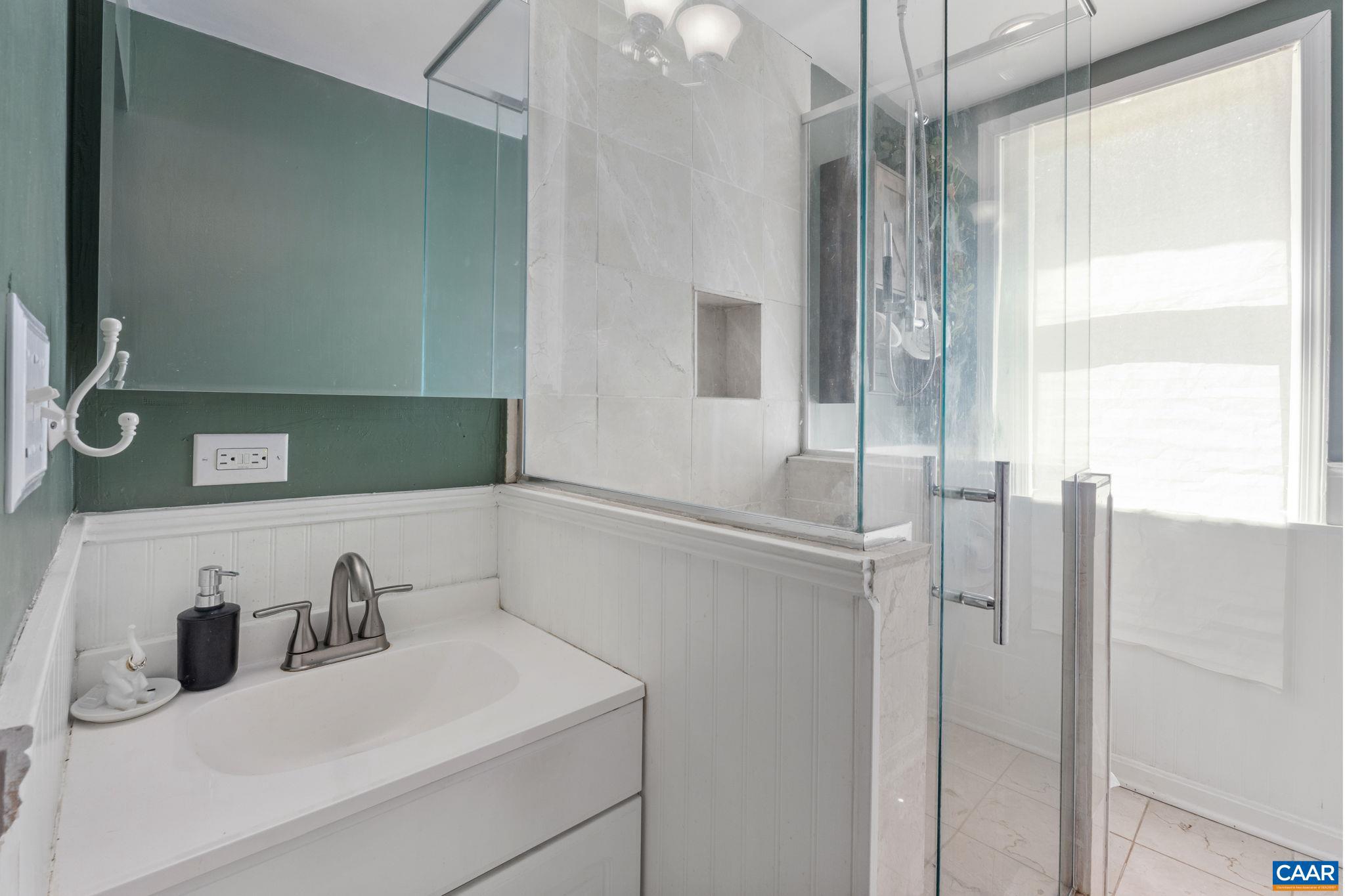 BELLMONT - Residential