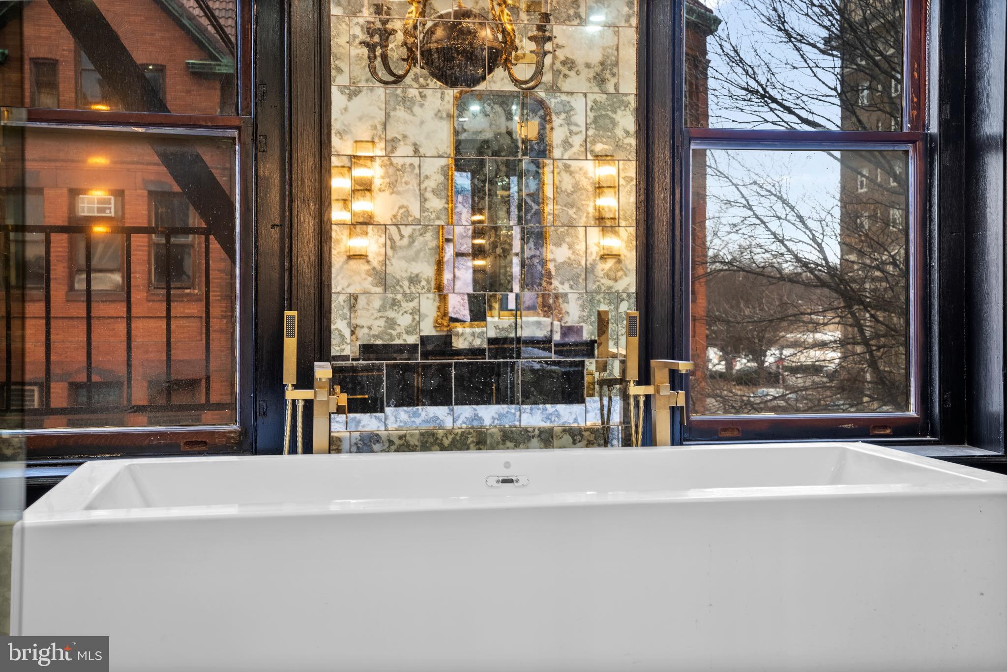 RESERVOIR HILL - Residential