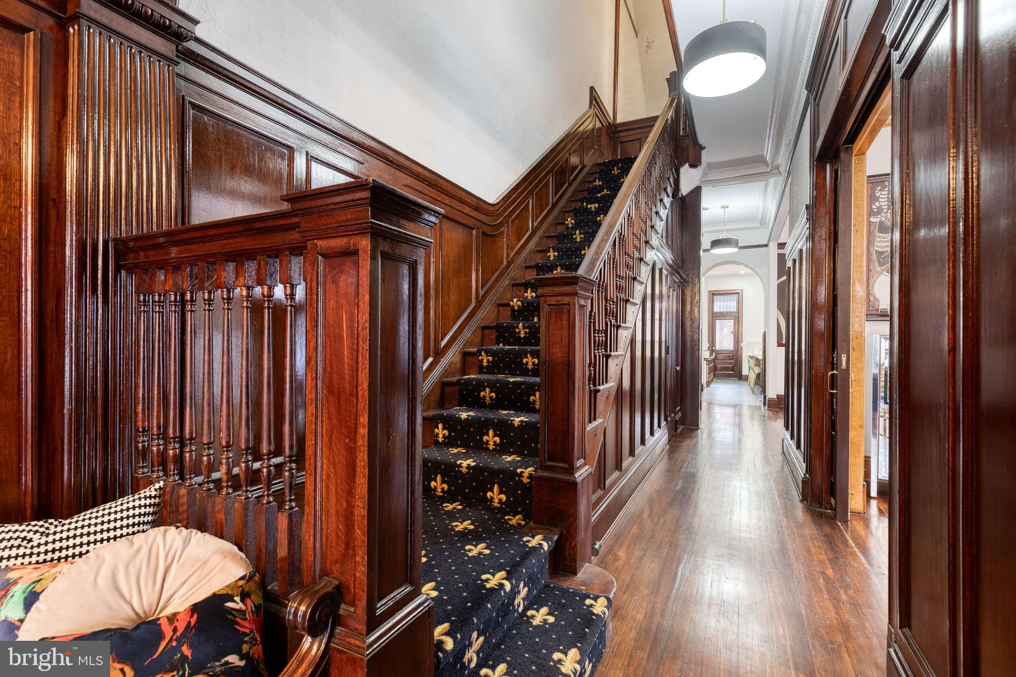 RESERVOIR HILL - Residential