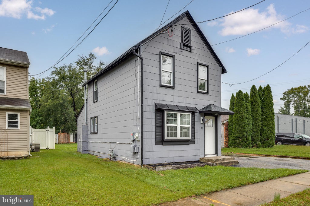 Photo of 11 Magnolia Street, WESTVILLE, NJ 08093 (MLS # NJGL2078746)