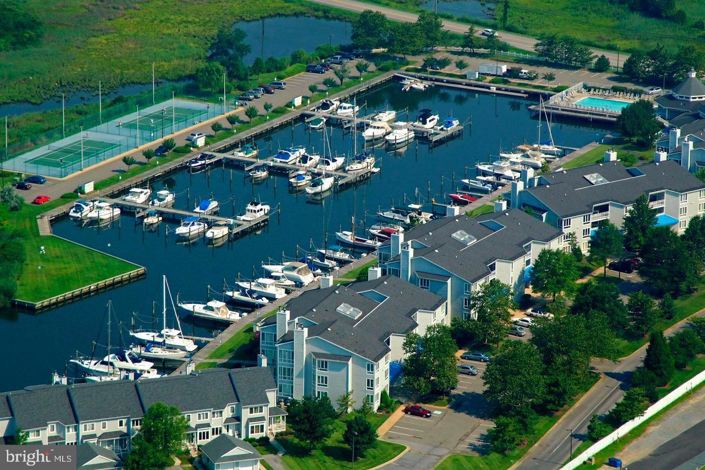 OYSTER COVE - Residential