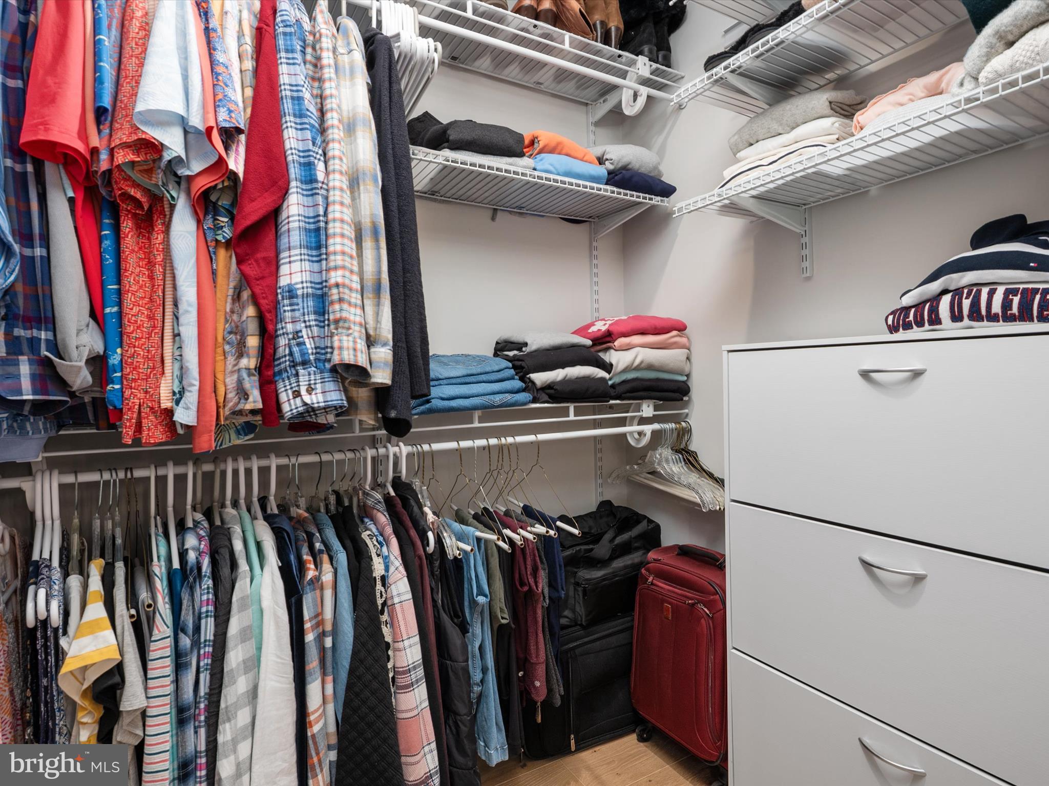 OYSTER COVE - Residential