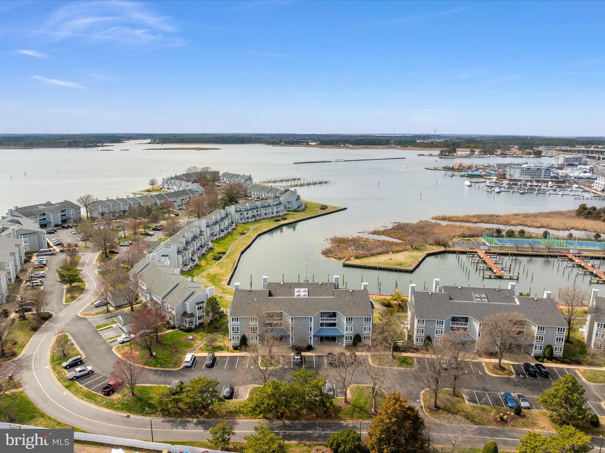 OYSTER COVE - Residential