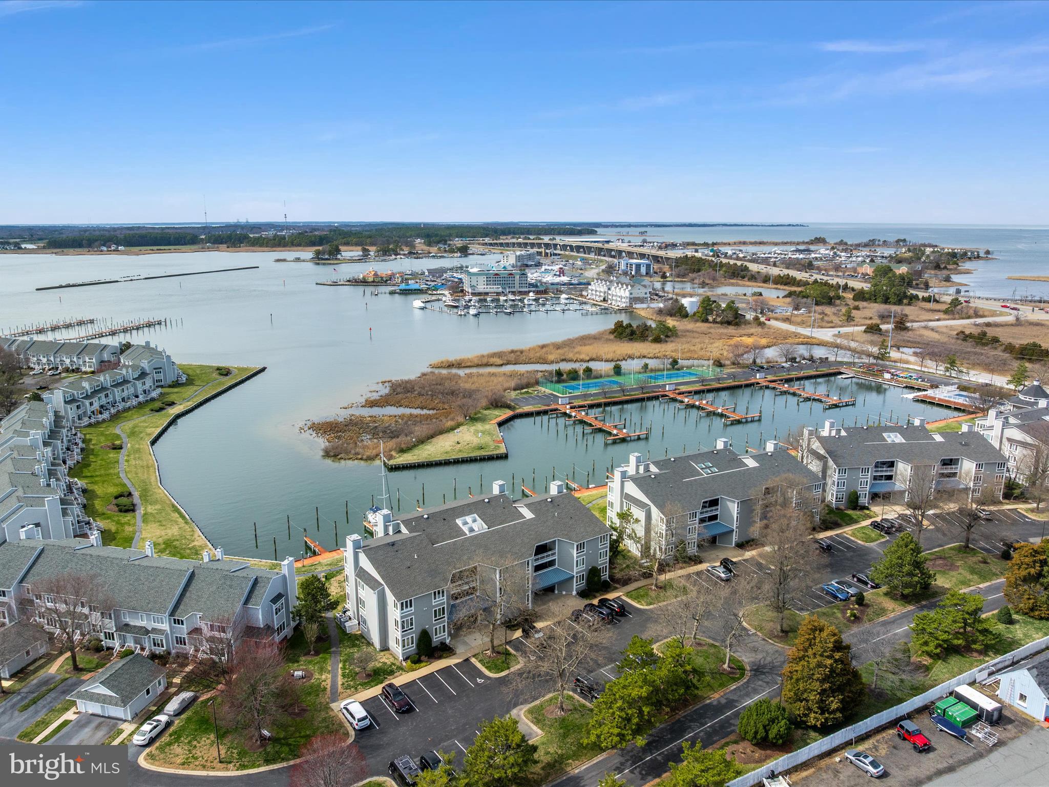 OYSTER COVE - Residential