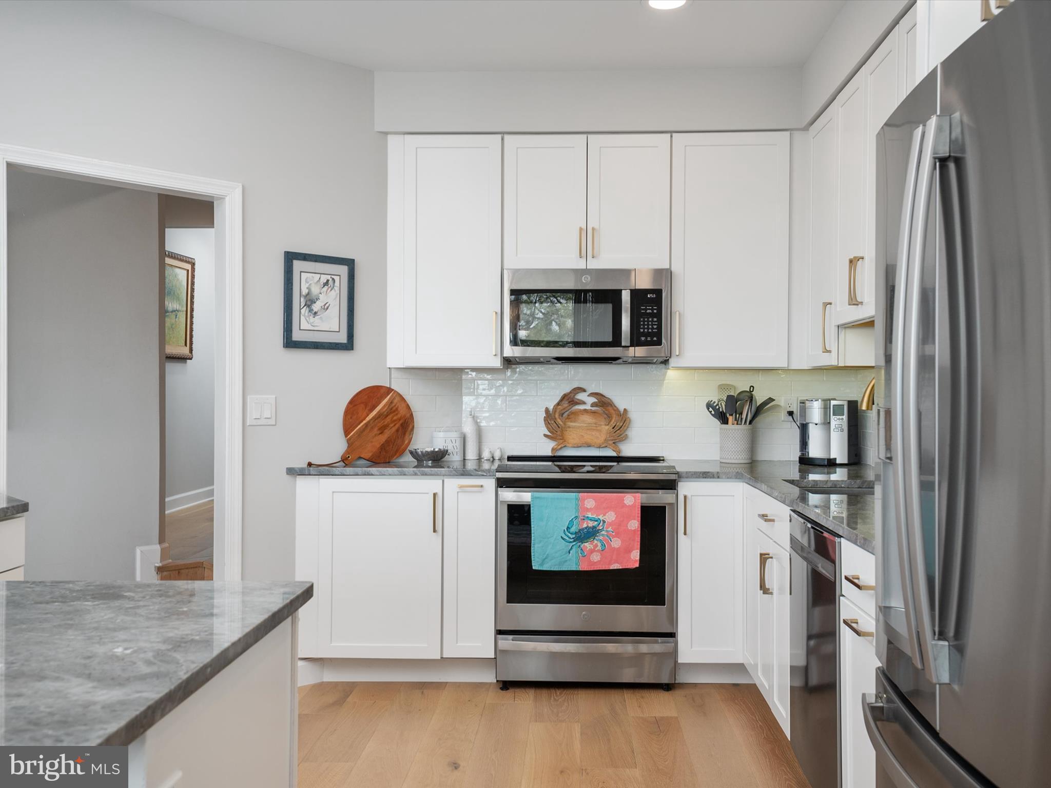 OYSTER COVE - Residential