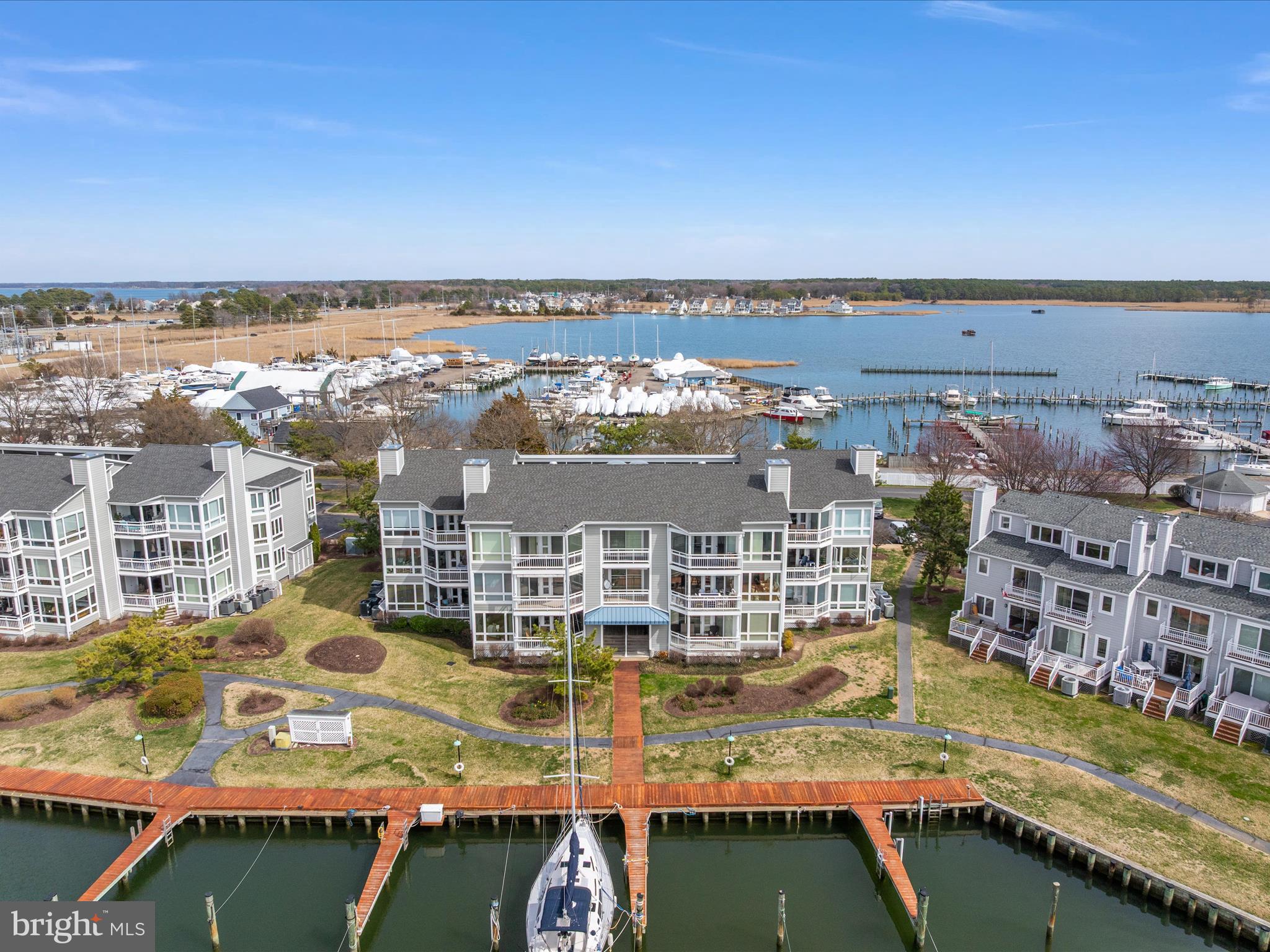 OYSTER COVE - Residential