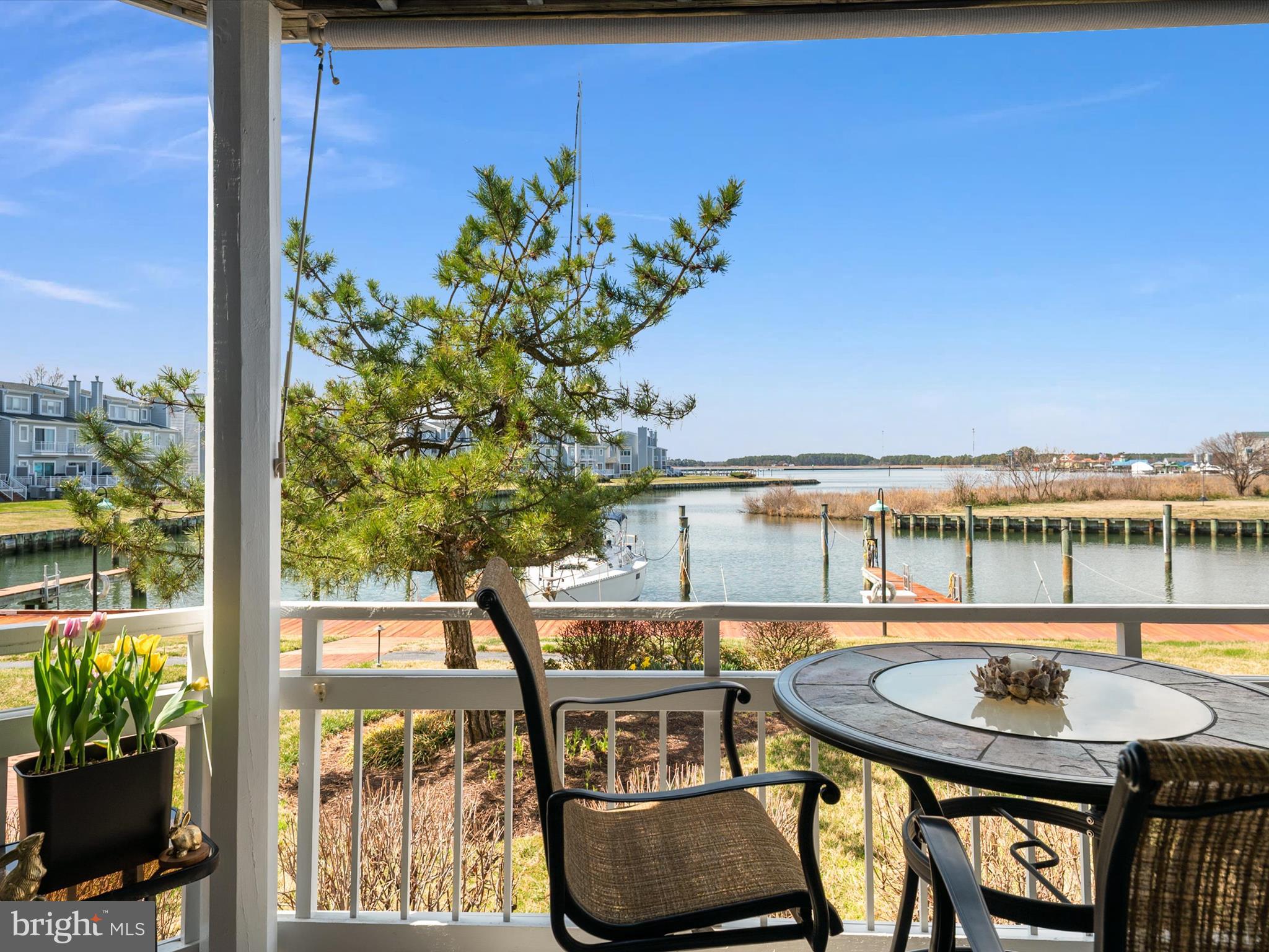 OYSTER COVE - Residential