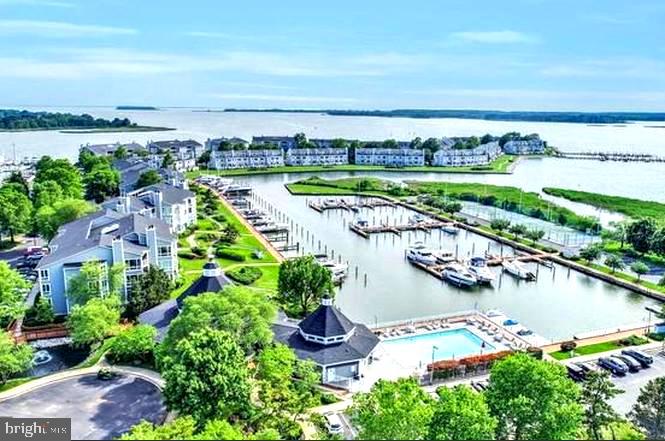 OYSTER COVE - Residential