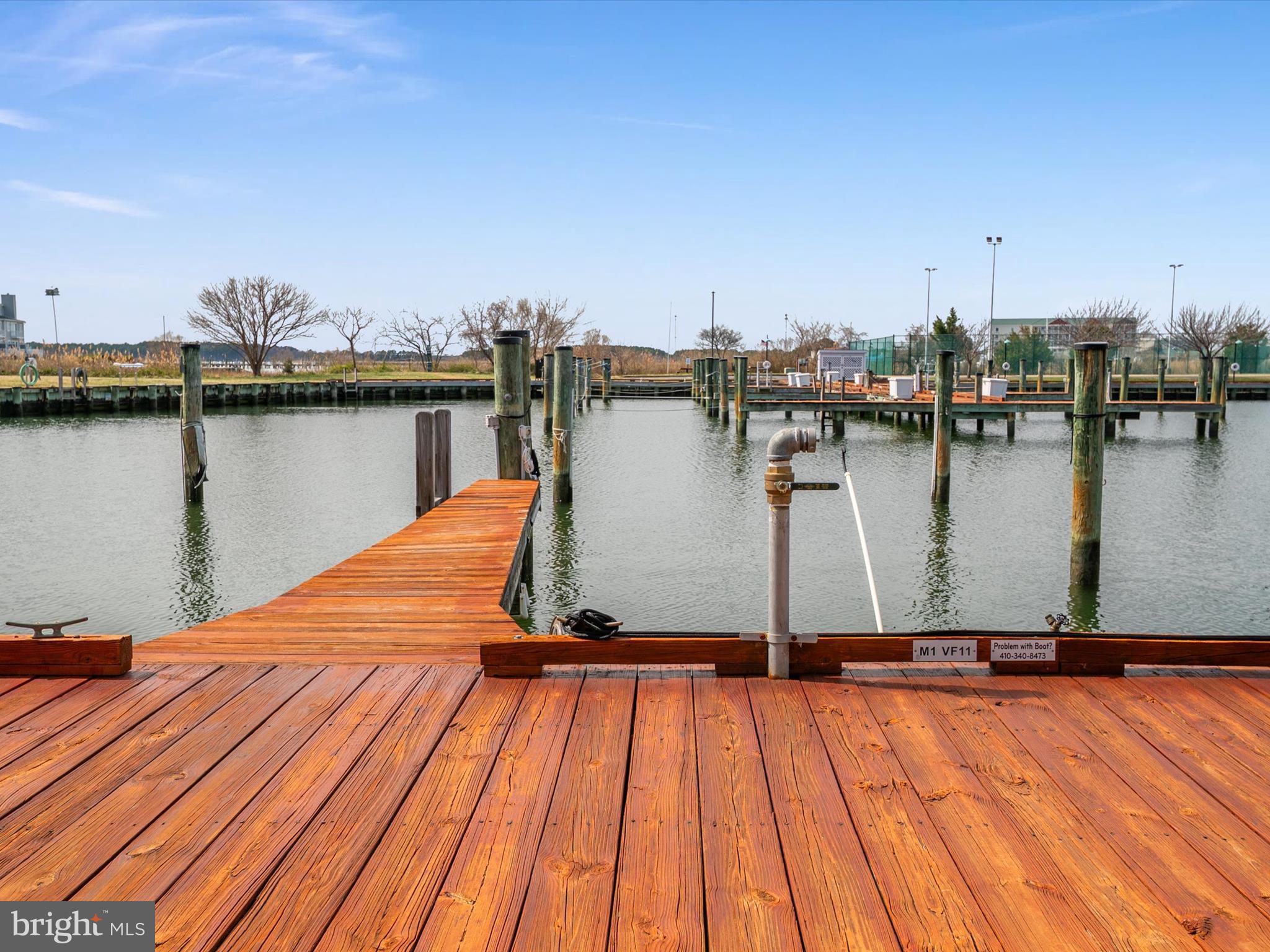 OYSTER COVE - Residential