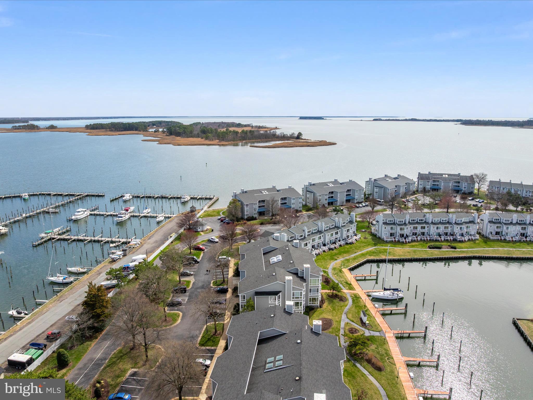 OYSTER COVE - Residential