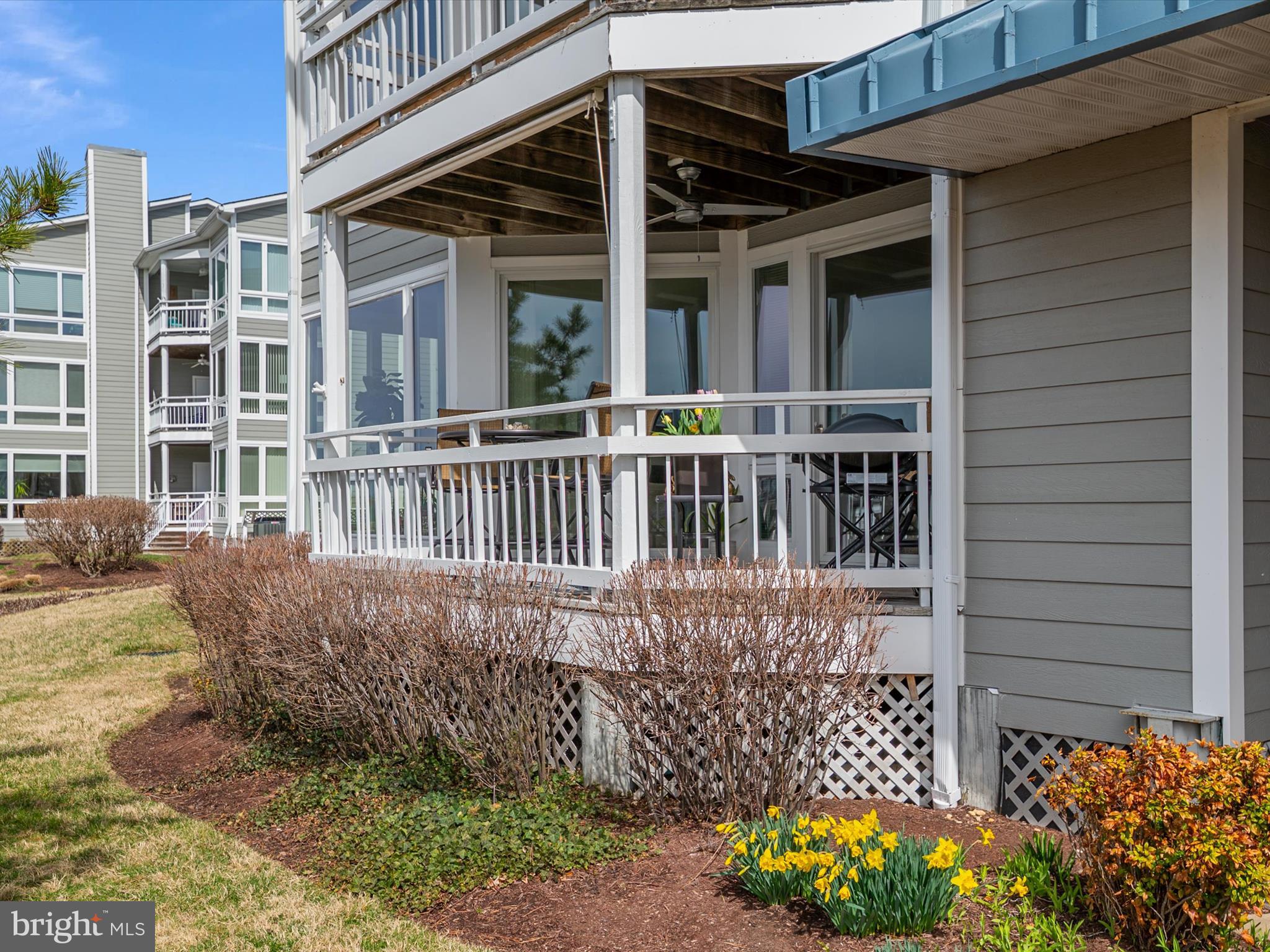 OYSTER COVE - Residential