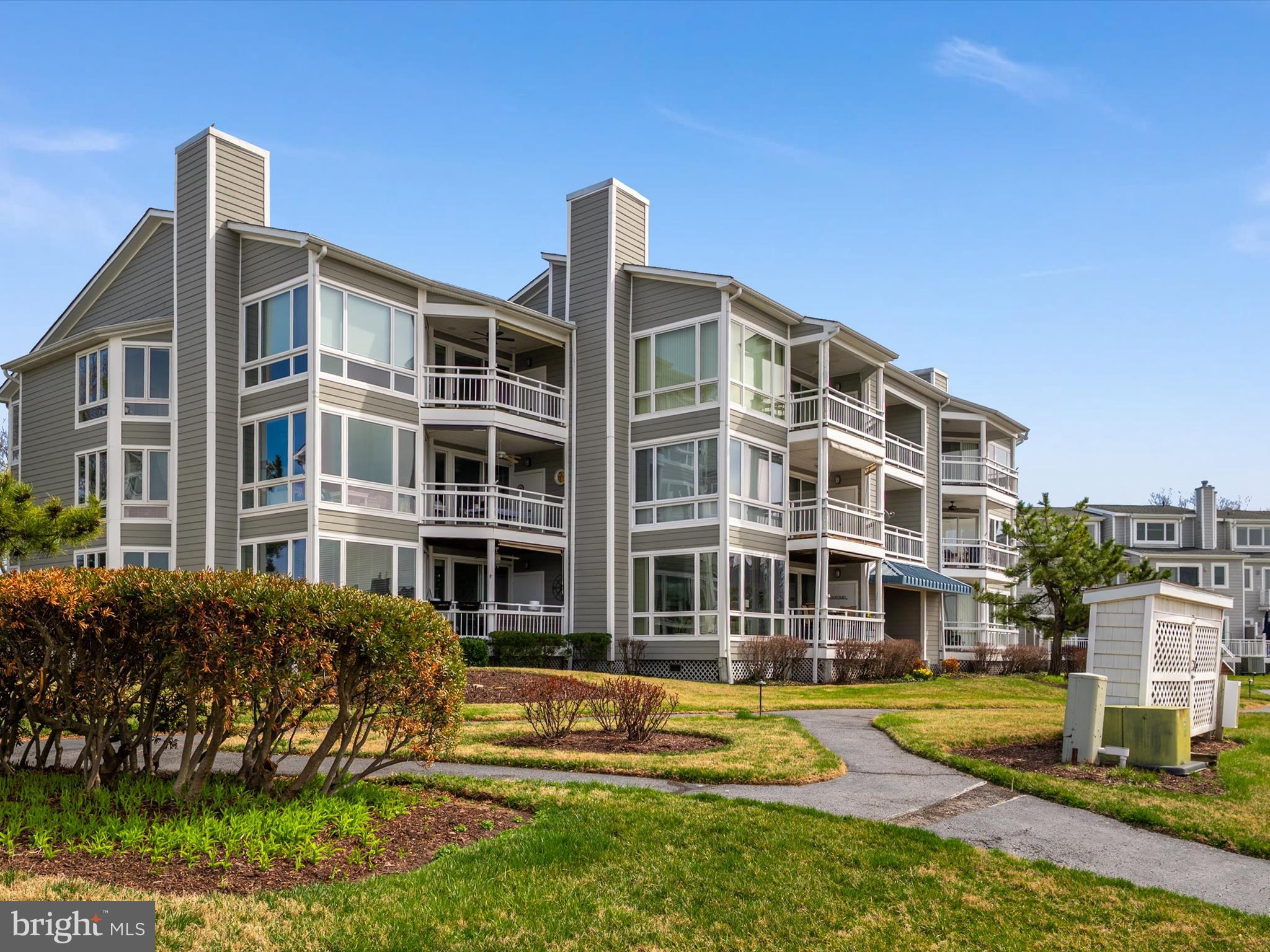 OYSTER COVE - Residential