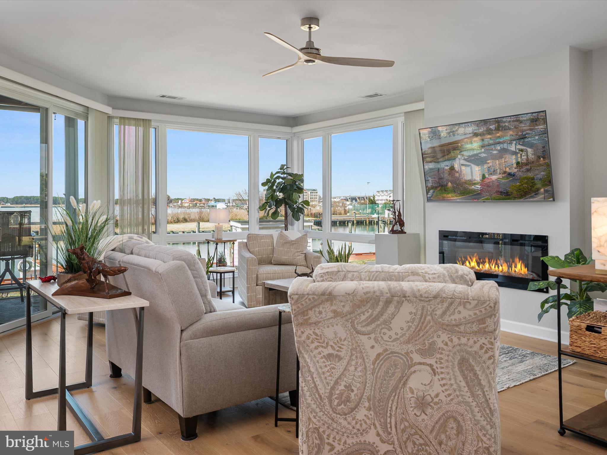 OYSTER COVE - Residential