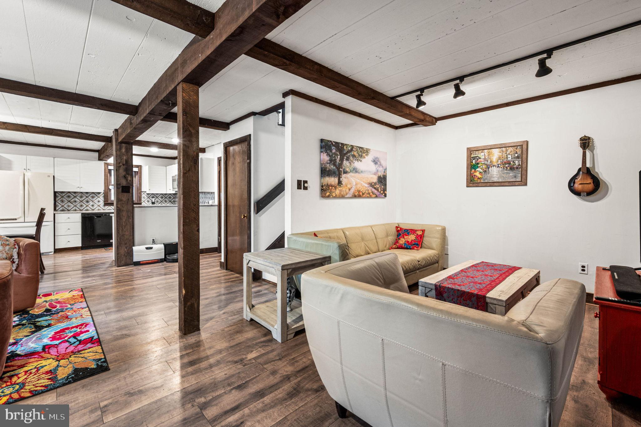 CEDAR HILL - Residential