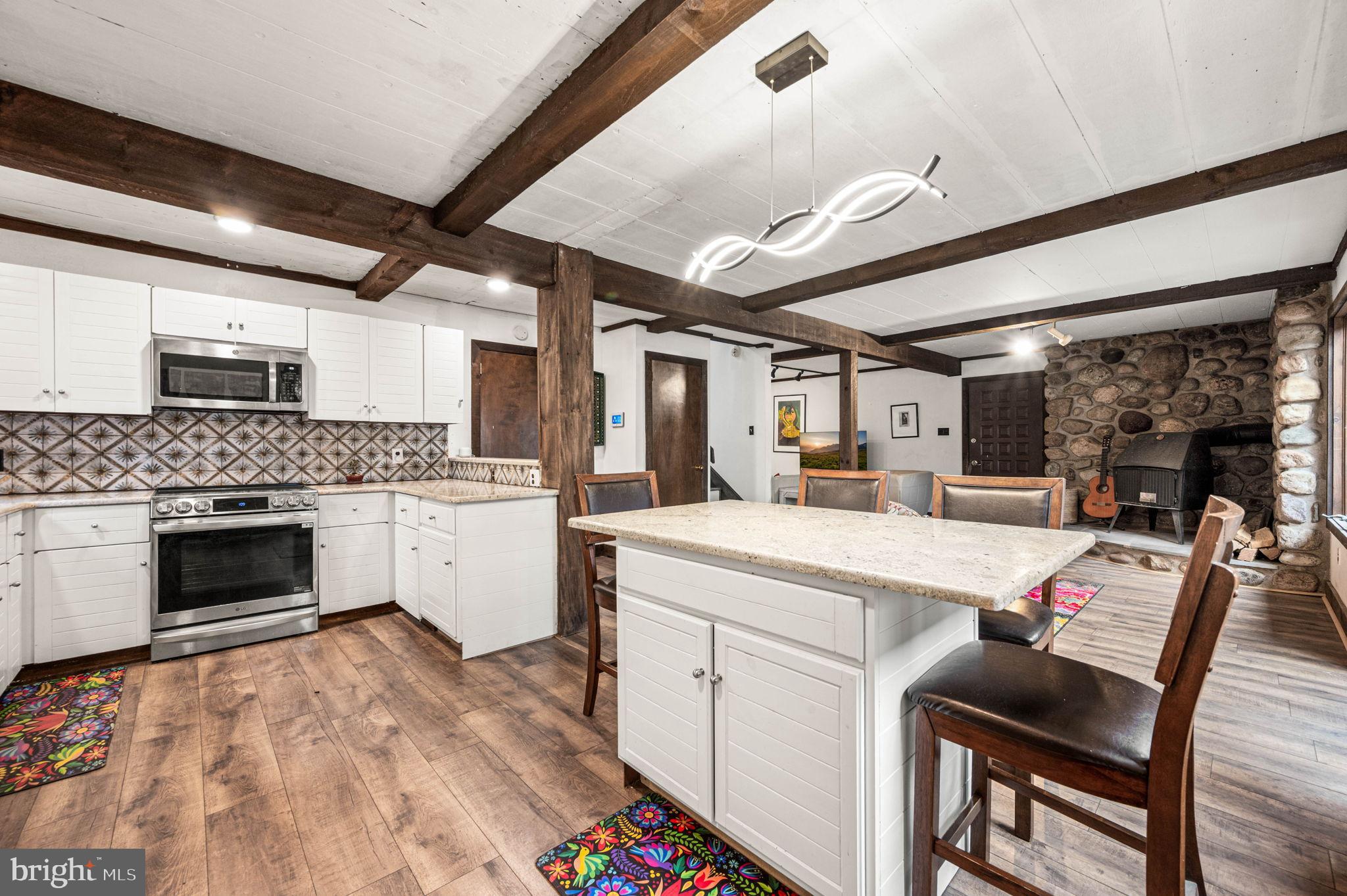 CEDAR HILL - Residential