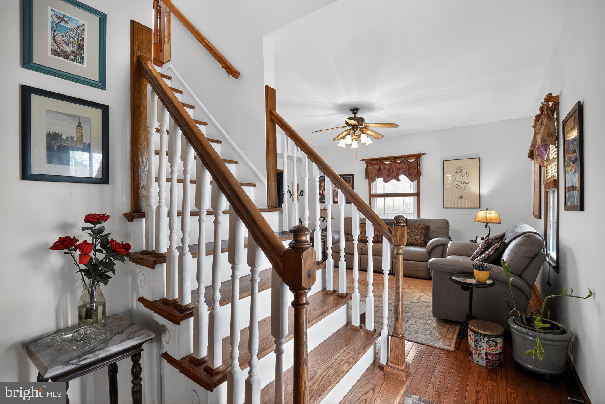 MINNEHAHA ACRES - Residential