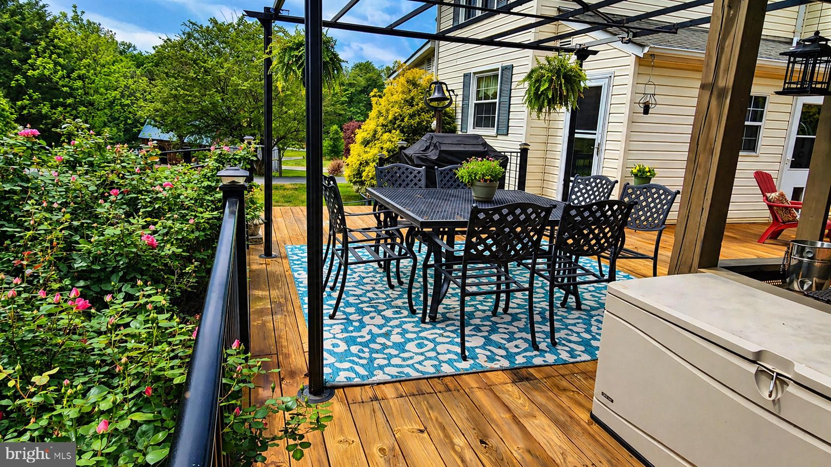 MINNEHAHA ACRES - Residential