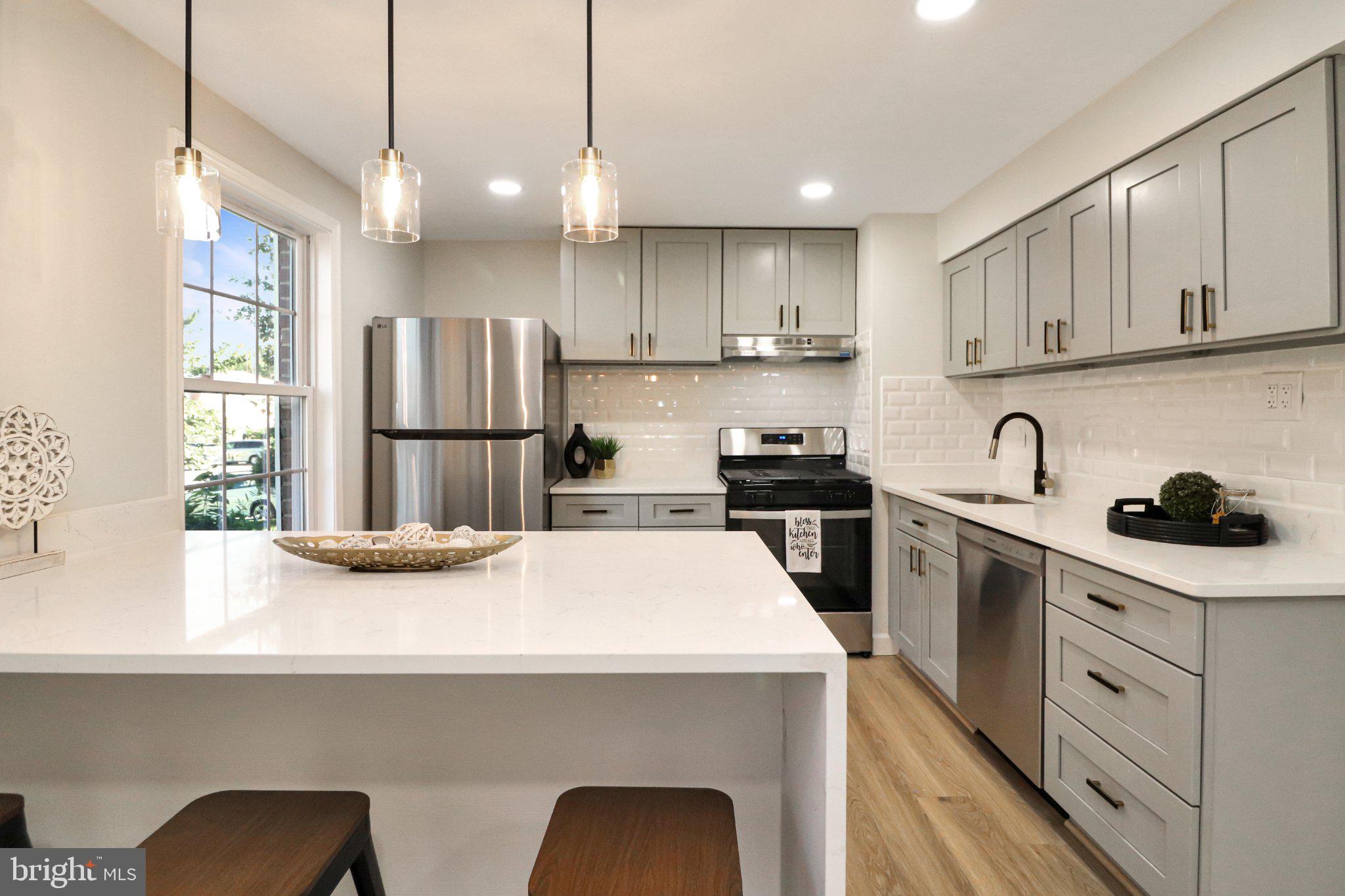 8058 SAINT ANNES COURT 8058