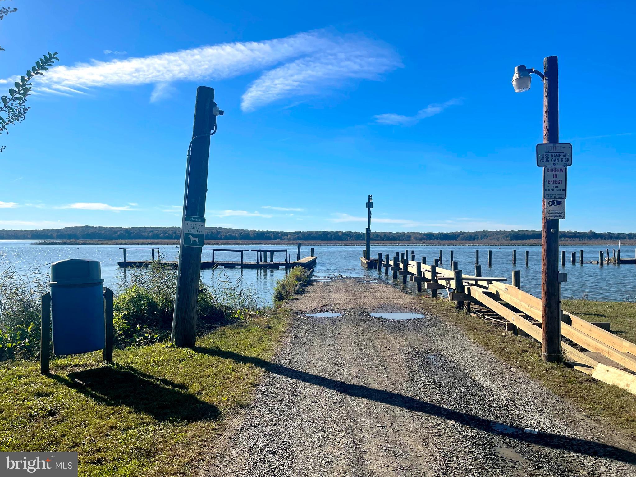 SHORES OF CALVERT - Residential Lease