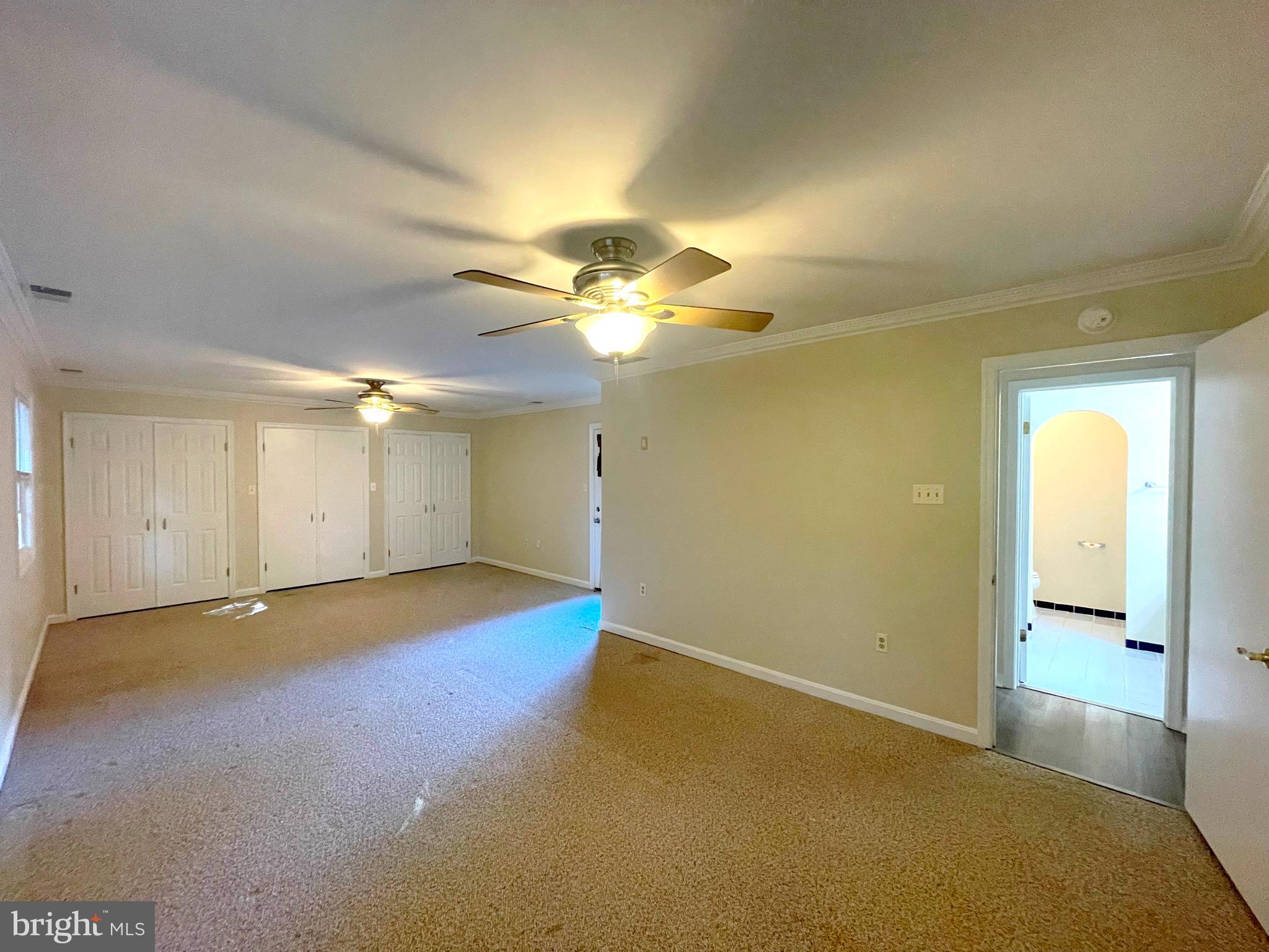 SHORES OF CALVERT - Residential Lease