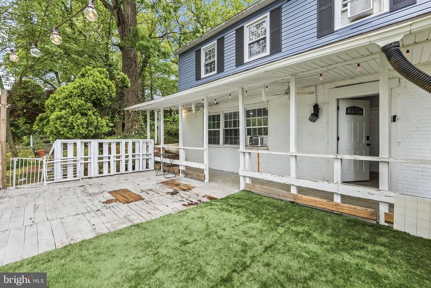 Charming 3-bedroom, 2-bath home featuring warm wood floors that add character and continuity throughout the main living spaces. The layout offers a comfortable flow with inviting areas for both everyday living and entertaining. A cozy breakfast nook provides the perfect spot for morning coffee, casual meals, or a quiet workspace filled with natural light. The home’s thoughtful design balances functionality with charm, creating a welcoming atmosphere from the moment you enter. Outside, a long driveway offers ample off-street parking and added convenience for guests. Whether you're hosting or enjoying a peaceful evening at home, this property delivers a blend of comfort, practicality, and timeless appeal in a setting that feels both relaxed and refined.