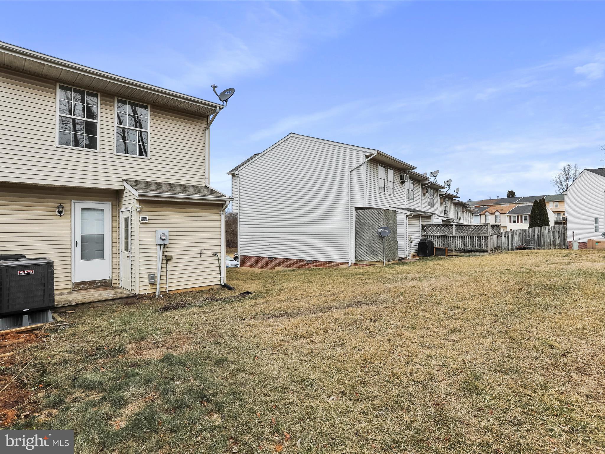 WILLOW BROOK - Residential