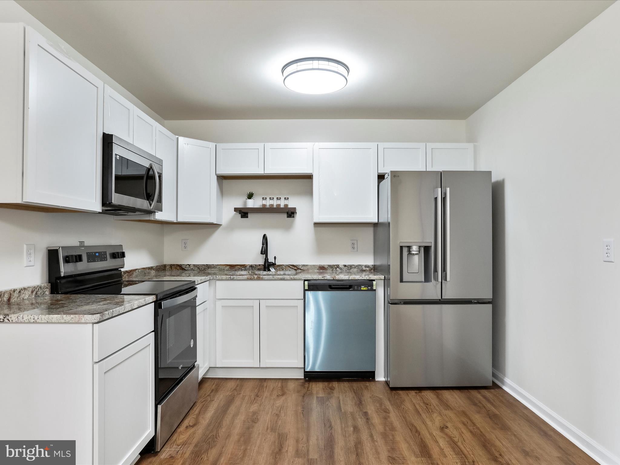 WILLOW BROOK - Residential