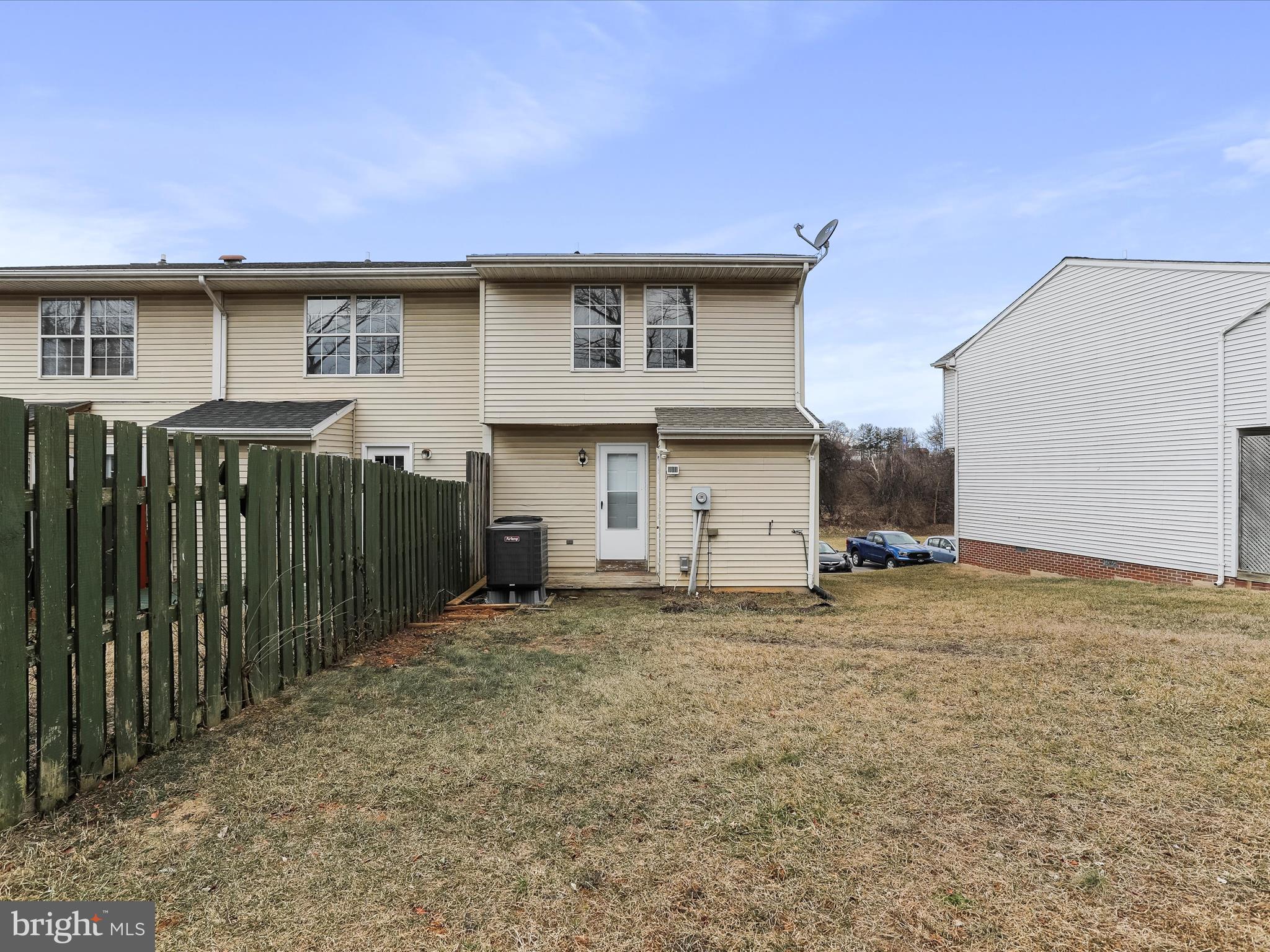 WILLOW BROOK - Residential