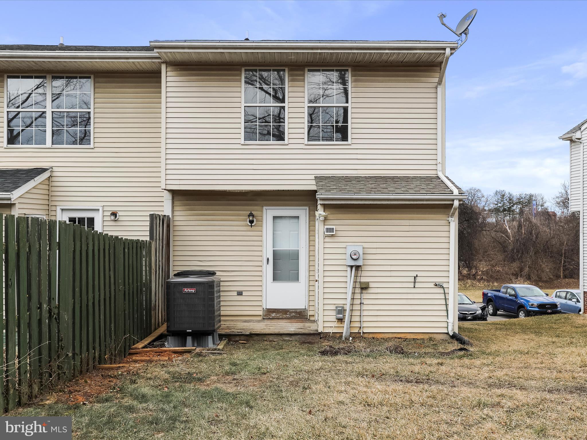 WILLOW BROOK - Residential