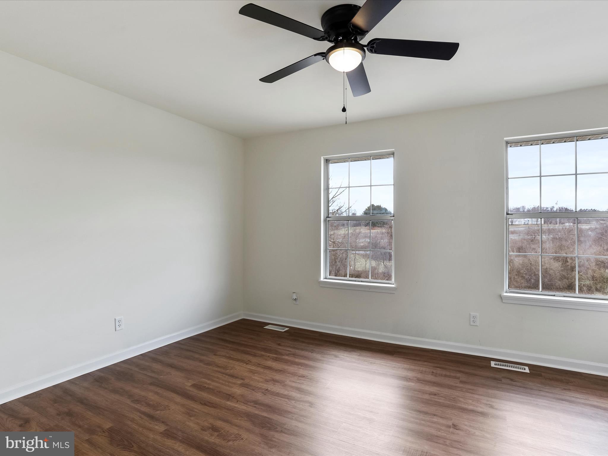 WILLOW BROOK - Residential